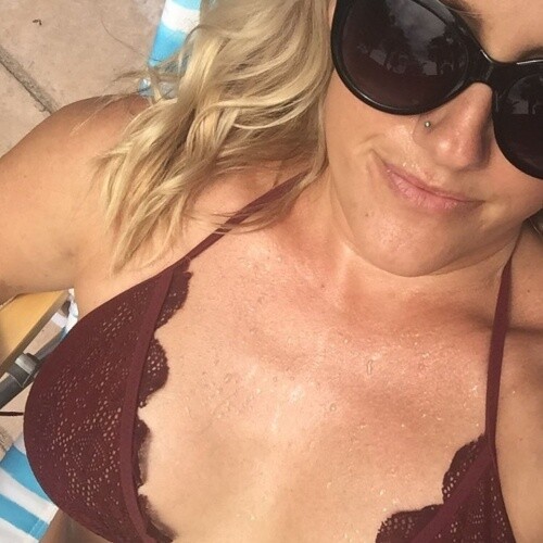 “Une experte des massages tantriques”